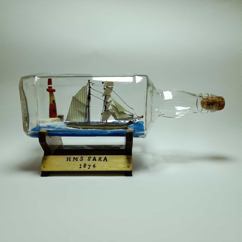 l'intramontabile fascino delle navi in bottiglia foto carosello 3/4 @iltimoneinbottiglia