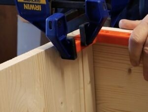 DIY Camping Box tutorial: how to make it, we use 90-degree brackets to get perfect angles